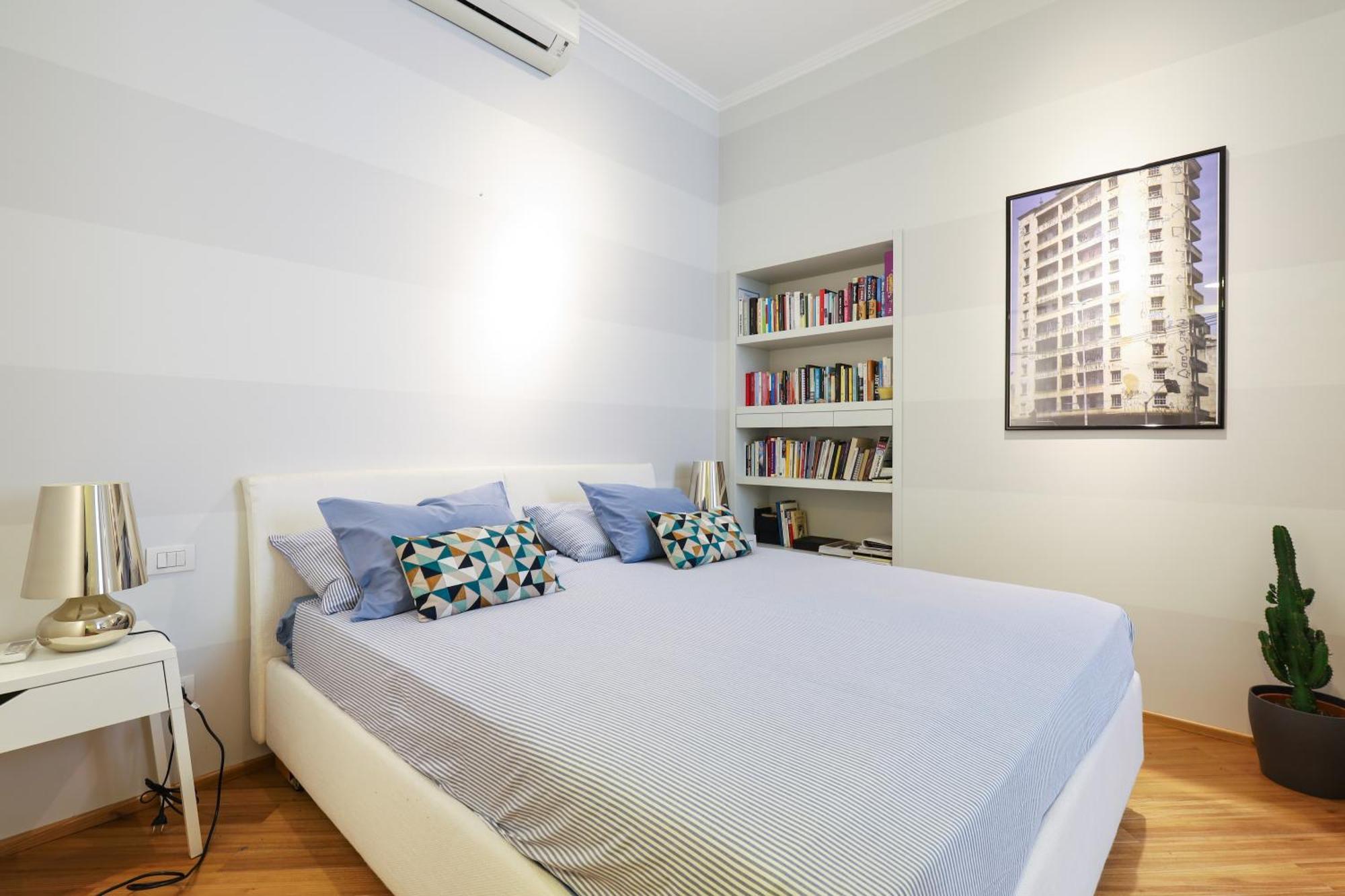 Real Jewel In Milano Cadorna Apartment Luaran gambar