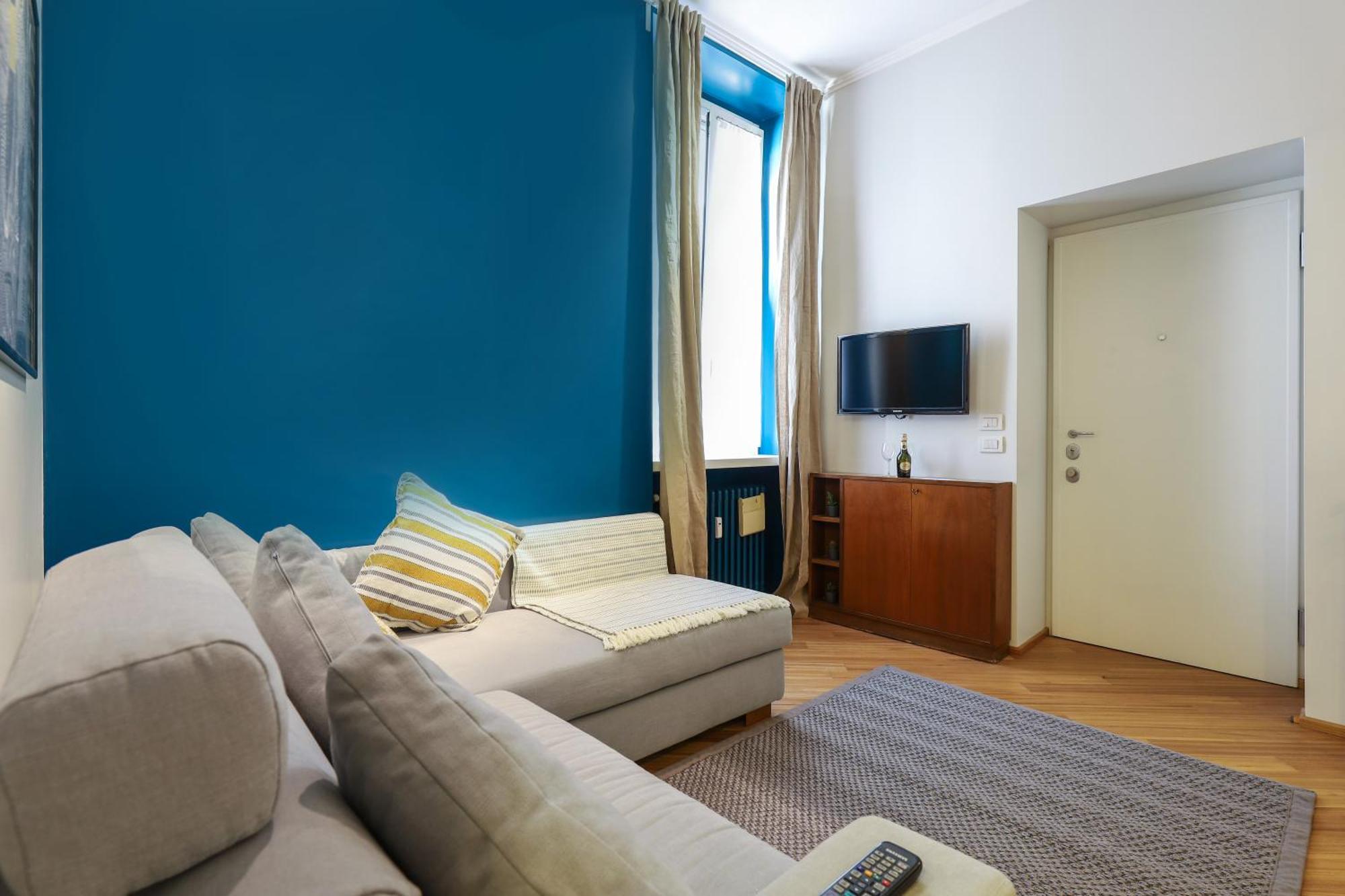 Real Jewel In Milano Cadorna Apartment Luaran gambar